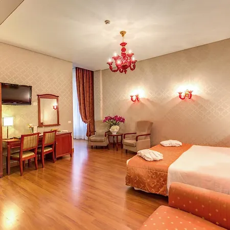 Augusta Lucilla Palace 4*