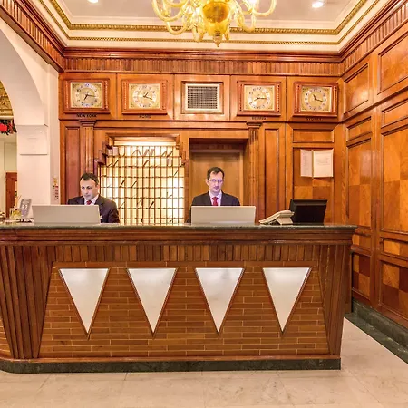 Augusta Lucilla Palace Hotel