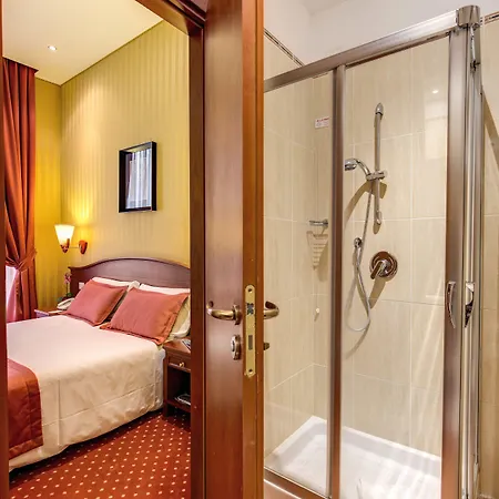 Hotel Augusta Lucilla Palace 4*