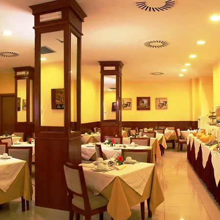 Hotel Augusta Lucilla Palace 4*
