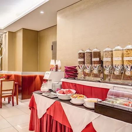 Augusta Lucilla Palace Hotel Řím