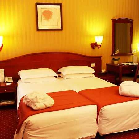 Hotel Augusta Lucilla Palace