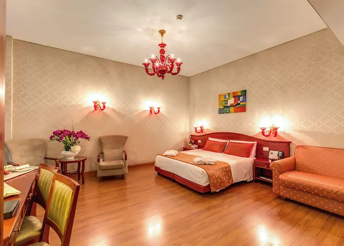 Hotel Augusta Lucilla Palace