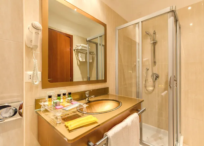 Hotel Augusta Lucilla Palace