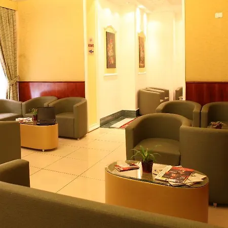 Augusta Lucilla Palace 4* רומא