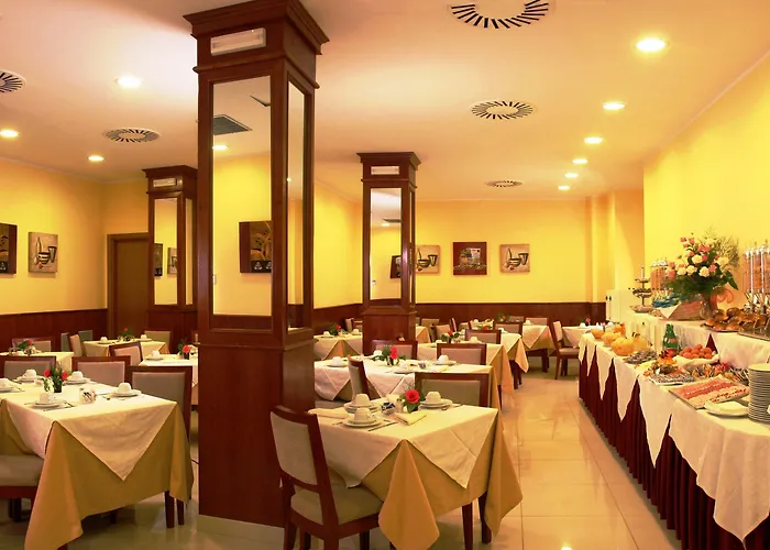 Hotell Augusta Lucilla Palace 4*