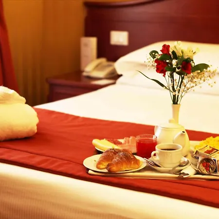 Szálloda Augusta Lucilla Palace 4*