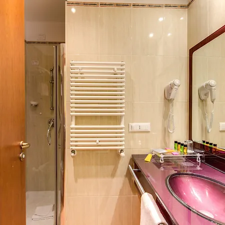 Augusta Lucilla Palace Szálloda 4*