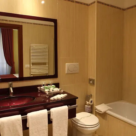 Otel Augusta Lucilla Palace Roma