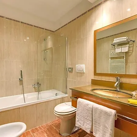 Augusta Lucilla Palace 4*