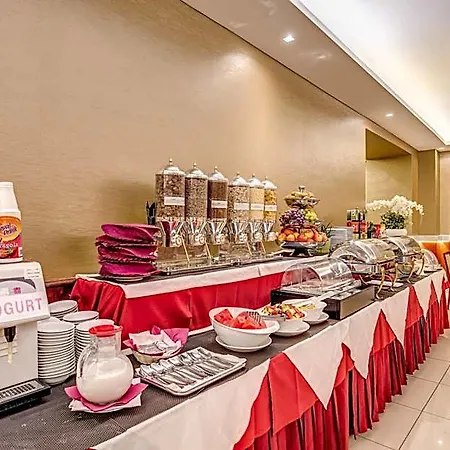 Augusta Lucilla Palace Hotel Rom