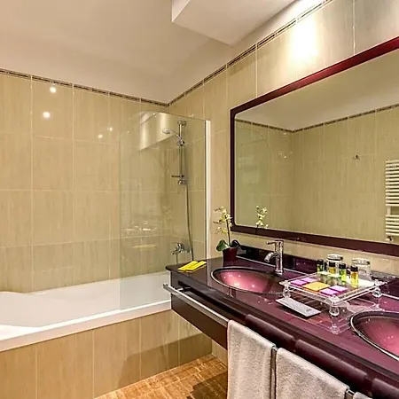 Augusta Lucilla Palace 4*