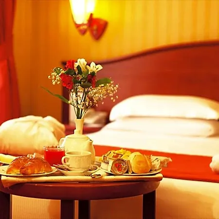 Hotel Augusta Lucilla Palace