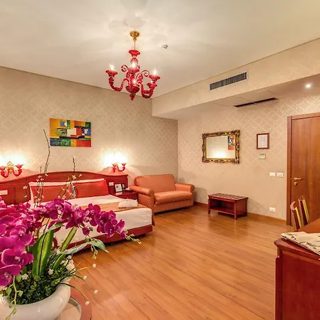 Augusta Lucilla Palace Hotel Roma