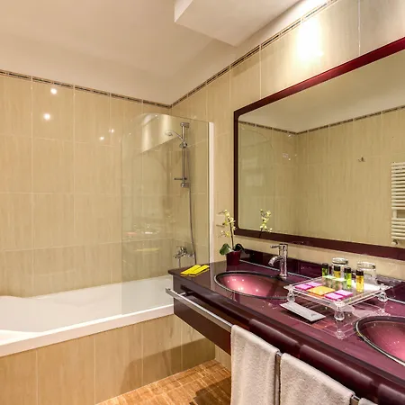 아우구스타 루실라 팰리스 로마