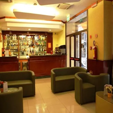 아우구스타 루실라 팰리스