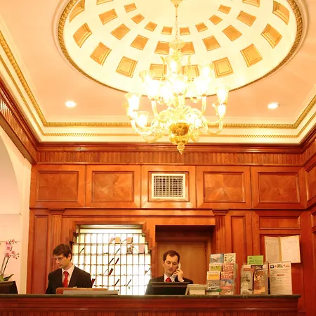 Augusta Lucilla Palace 4* Рим