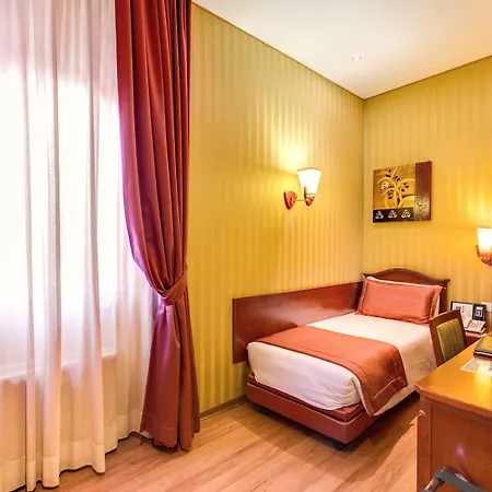 Augusta Lucilla Palace Рим